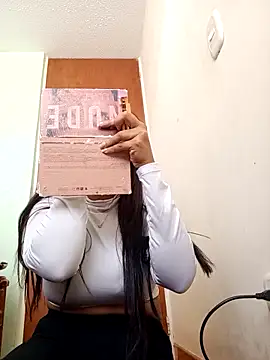 Snapshot of IsabellaLuxe chatting on September 25, 12:42 pm IsabellaLuxe online show from September 25, 12:42 pm