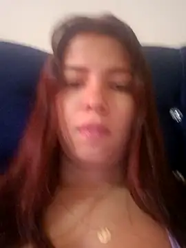 Snapshot of IsabellaLuxe chatting on October 21, 4:19 pm IsabellaLuxe online show from October 21, 4:19 pm