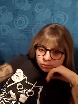 Snapshot of Aurora_blaack chatting on March 9, 3:32 am Aurora blaack online show from March 9, 3:32 am