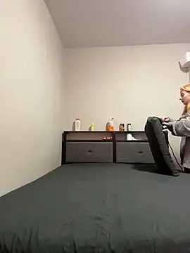 SeccySerena online show from March 2, 5:09 pm