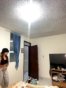 Sallem Pink online show from September 9, 11:43 am