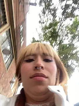 Sallem Pink online show from September 26, 7:07 pm