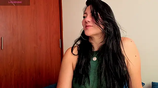 karla valk1 online show from June 18, 1:37 pm