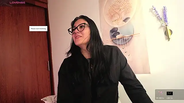 karla valk1 online show from August 5, 10:33 pm