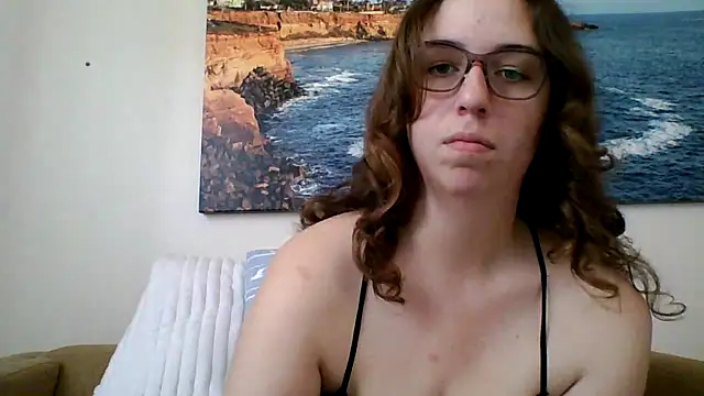 sweetsocalgirl online show from March 23, 11:31 pm