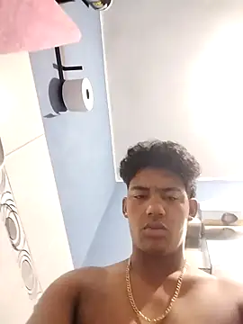 Snapshot of Lale-Adrian chatting on February 24, 10:24 am Lale-Adrian online show from February 24, 10:24 am