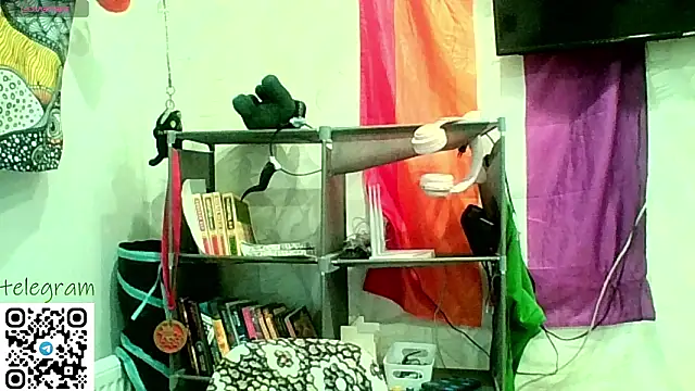 CarolineRichter online show from February 16, 9:49 am