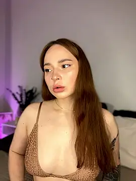 AlexaSpark  online show from January 9, 5:04 pm