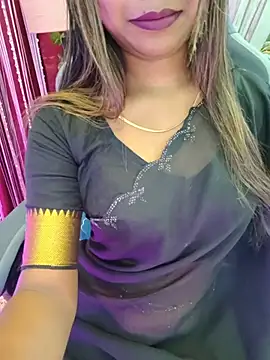Snapshot of Puja-baby chatting on June 29, 5:02 pm Puja-baby online show from June 29, 5:02 pm