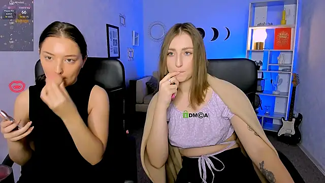 eva smiith  online show from November 25, 7:30 am