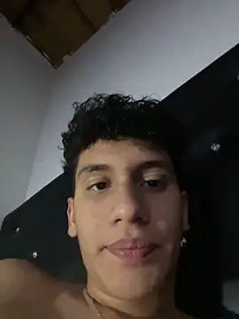 Snapshot of Badboynoirsex chatting on September 12, 7:14 pm Badboynoirsex online show from September 12, 7:14 pm