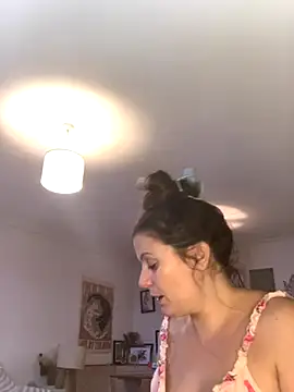 Snapshot of Joosie_Jae chatting on September 10, 5:13 pm Joosie Jae online show from September 10, 5:13 pm