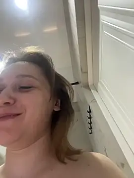 Bambi-Live online show from March 27, 8:08 pm