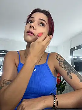 Snapshot of amber_sparkle chatting on June 24, 12:26 pm amber sparkle online show from June 24, 12:26 pm