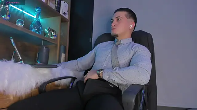 Gael williams1 online show from October 16, 11:39 pm