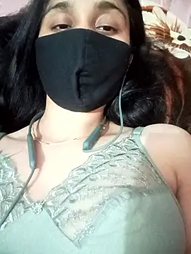 Snapshot of suneeta77 chatting on January 13, 5:18 pm suneeta77 online show from January 13, 5:18 pm