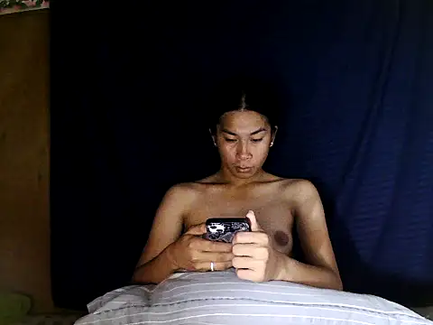 Asian PrettyAle online show from September 27, 3:11 am