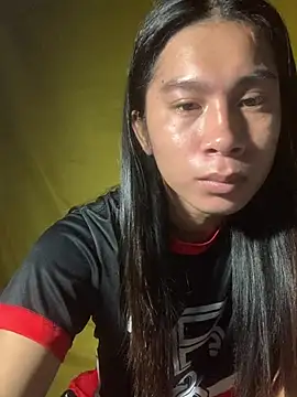 Snapshot of Asian_PrettyAle chatting on May 24, 2:05 am Asian PrettyAle online show from May 24, 2:05 am