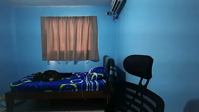 Jaket lovers online show from September 23, 6:33 pm