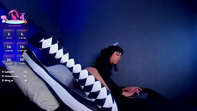 Gina 77 online show from October 4, 5:11 pm