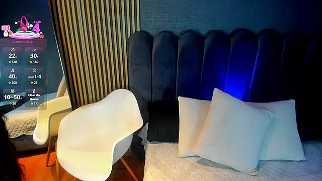 Gina 77 online show from October 11, 12:04 pm