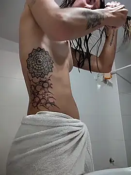 sweetsinxxx online show from March 27, 2:39 am