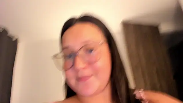 Kyleighc online show from February 9, 11:42 pm