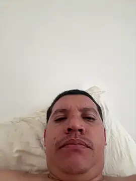 michael877675 online show from September 25, 2:21 pm