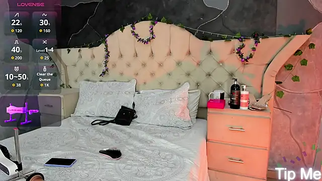 AmbarFoxx  online show from February 20, 5:37 am