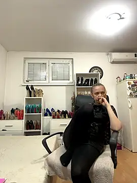 heelslady888 online show from January 17, 11:37 am