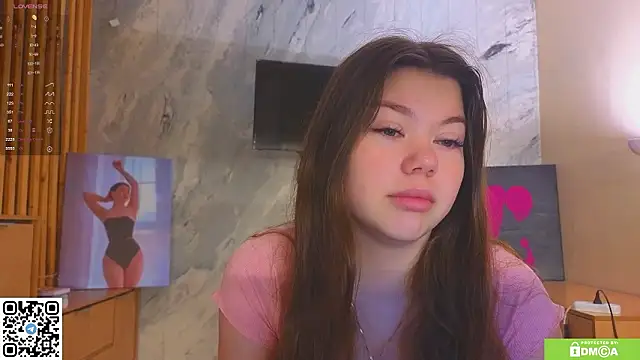 Snapshot of miss_bubbles_ chatting on February 1, 12:42 am miss bubbles online show from February 1, 12:42 am