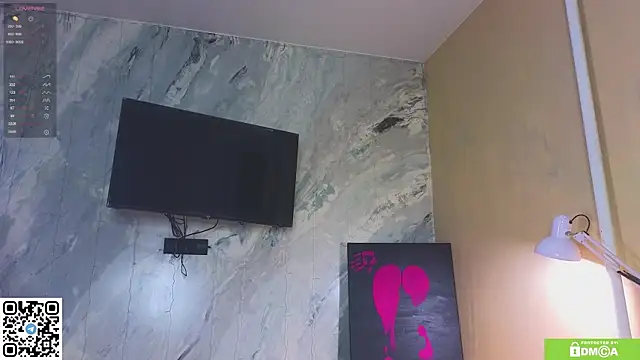 Snapshot of miss_bubbles_ chatting on February 9, 12:25 am miss bubbles online show from February 9, 12:25 am