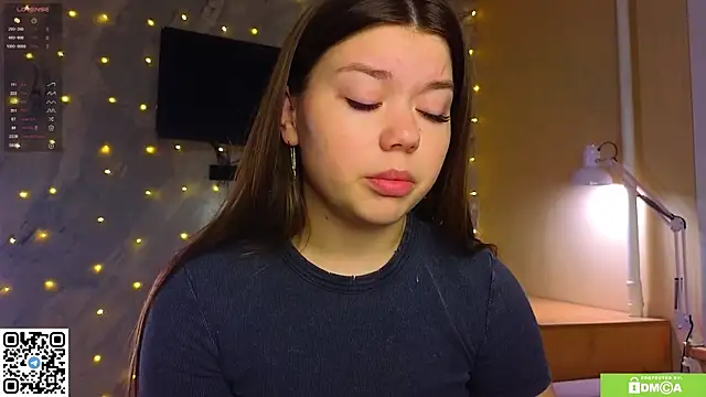 Snapshot of miss_bubbles_ chatting on February 20, 12:40 am miss bubbles online show from February 20, 12:40 am