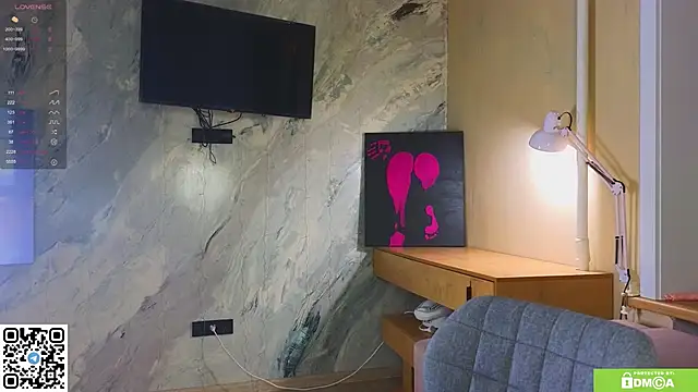 Snapshot of miss_bubbles_ chatting on March 1, 12:23 am miss bubbles online show from March 1, 12:23 am