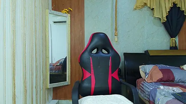 jesica wilson online show from April 1, 1:06 am