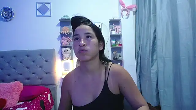 Snapshot of jesica_wilson chatting on July 10, 1:10 am jesica wilson online show from July 10, 1:10 am