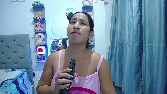 Snapshot of jesica_wilson chatting on July 16, 1:11 am jesica wilson online show from July 16, 1:11 am