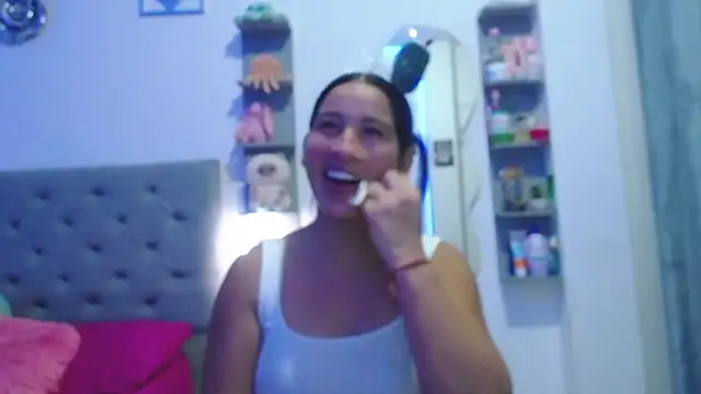 Snapshot of jesica_wilson chatting on July 24, 1:25 am jesica wilson online show from July 24, 1:25 am
