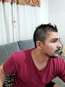 Bradd 32 online show from September 9, 1:49 am