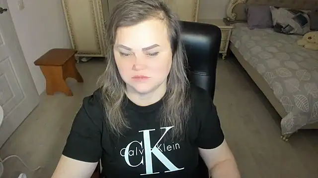 MildMature online show from February 20, 11:54 pm