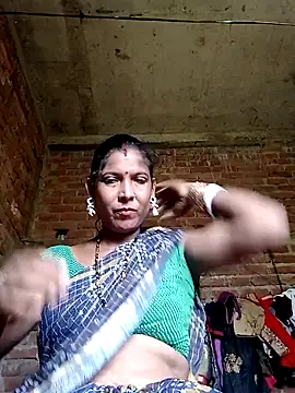 Snapshot of Savita992 chatting on September 21, 5:20 am Savita992 online show from September 21, 5:20 am