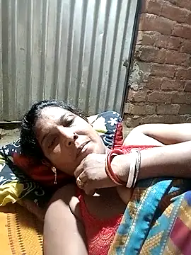 Snapshot of Savita992 chatting on October 8, 10:51 pm Savita992 online show from October 8, 10:51 pm