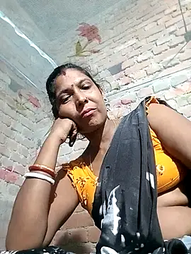Snapshot of Savita992 chatting on October 14, 5:14 pm Savita992 online show from October 14, 5:14 pm