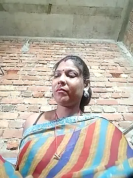 Snapshot of Savita992 chatting on October 16, 7:42 am Savita992 online show from October 16, 7:42 am