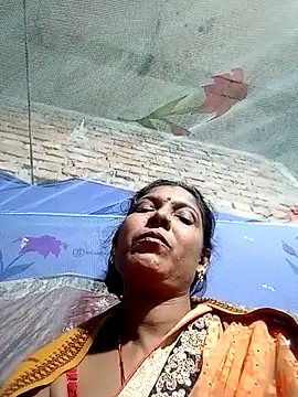 Savita992 online show from November 17, 4:35 pm