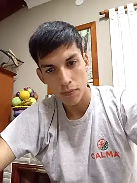 frankitocam4 online show from December 5, 2:14 pm