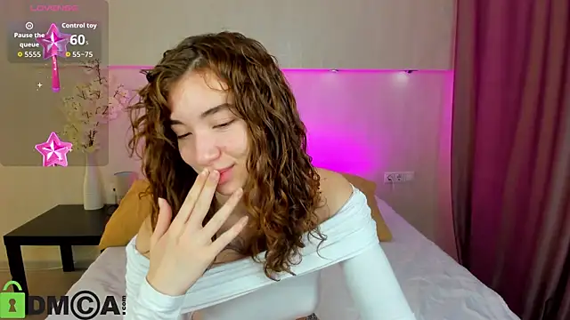 Adelina Bliss online show from November 16, 11:21 pm