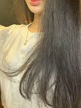 Nhinhi18 online show from April 12, 3:06 pm