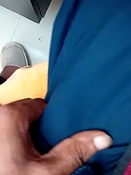 hackyourpussyxh online show from February 2, 6:34 am