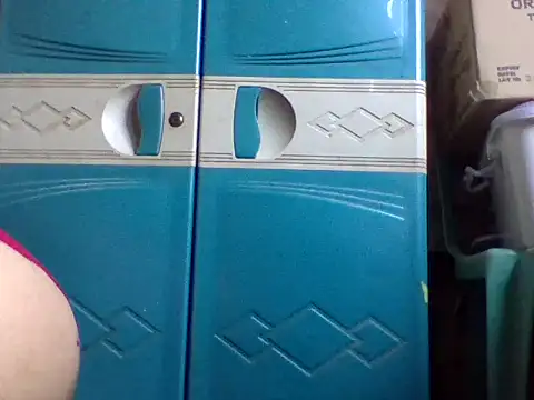 mommasexy29 online show from September 29, 5:01 am